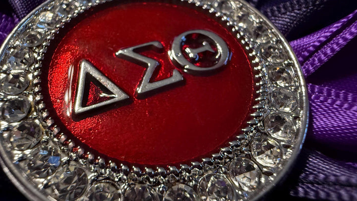 Delta Sigma Theta Corsage (purple)